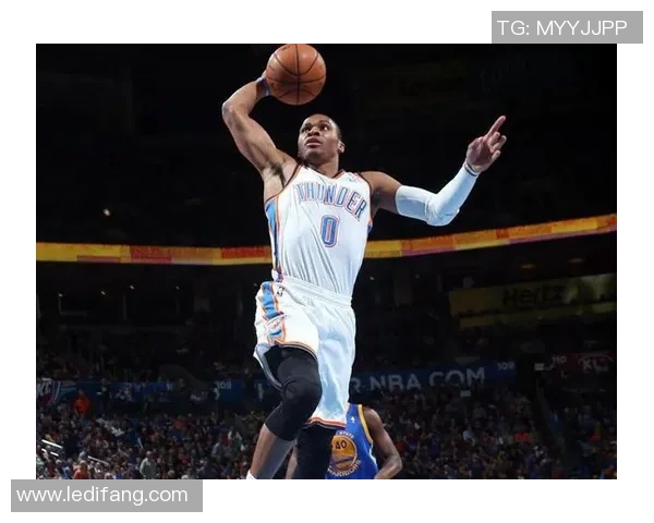 活塞签下自由球员韦斯特布鲁克，期待新赛季表现